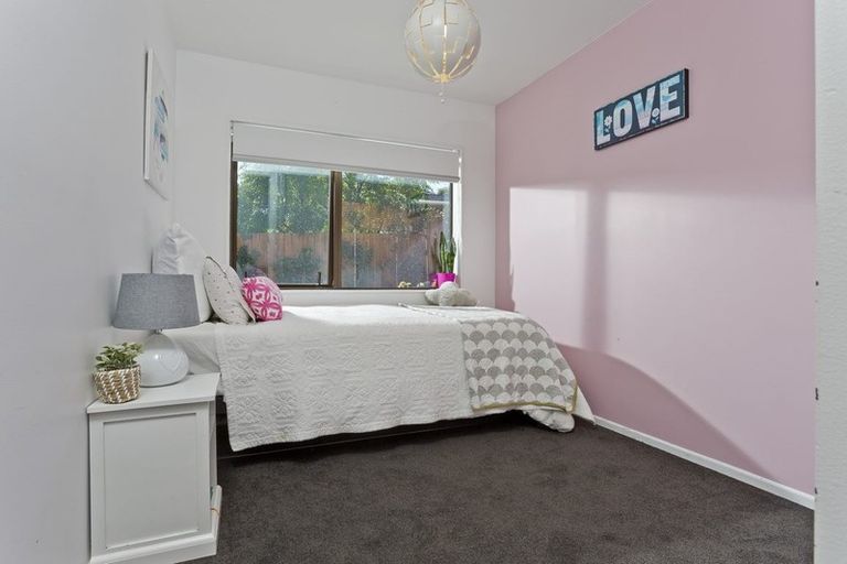 Photo of property in 1/34 Northboro Road, Hauraki, Auckland, 0622