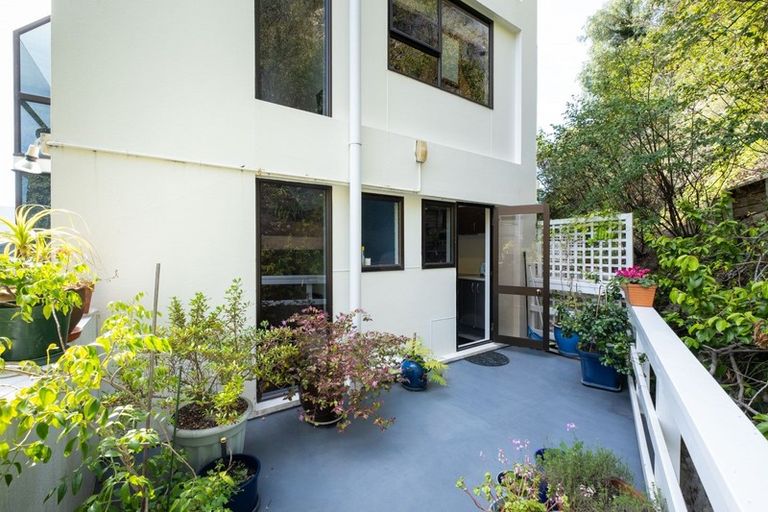 Photo of property in 6/80 Battery Road, Ahuriri, Napier, 4110