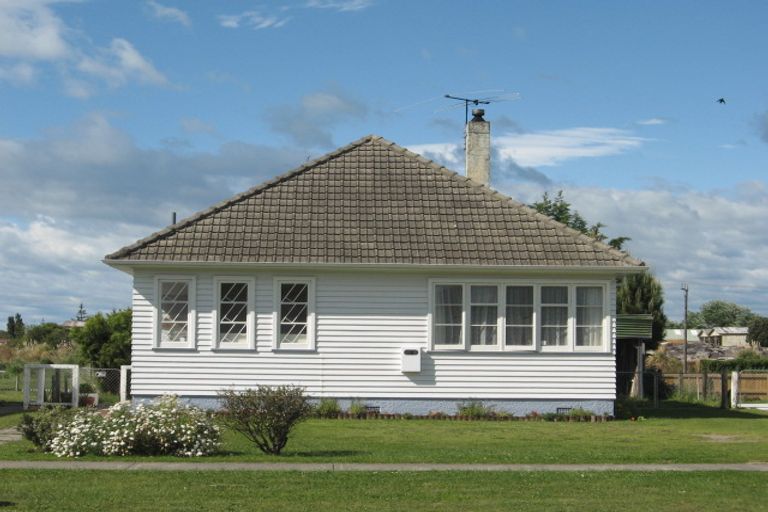 Photo of property in 52 Anzac Street, Gisborne, 4010