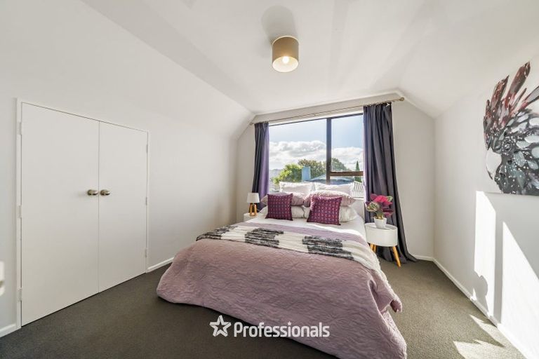 Photo of property in 22 Elizabeth Street, Moera, Lower Hutt, 5010