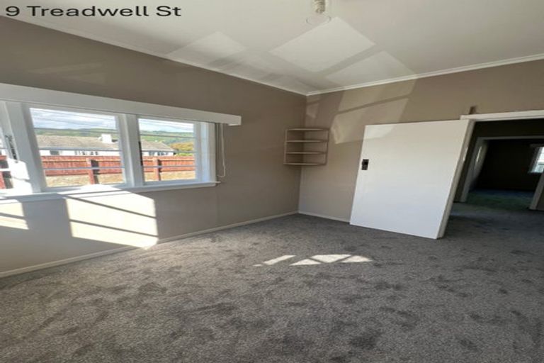 Photo of property in 9 Treadwell Street, Naenae, Lower Hutt, 5011