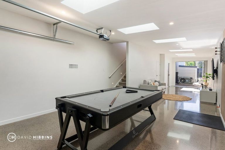 Photo of property in 11 Stanaway Street, Hillcrest, Auckland, 0627