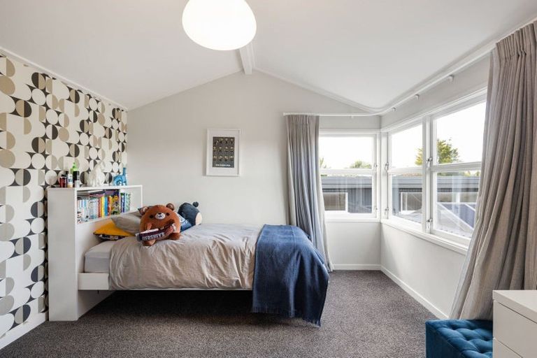 Photo of property in 14 Fairfield Road, Fairfield, Hamilton, 3214