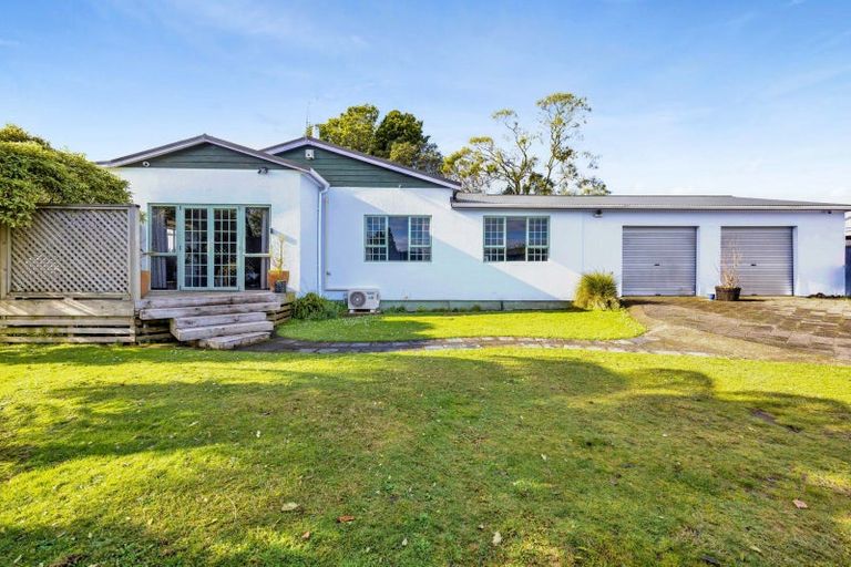 Photo of property in 17 Konini Street, Inglewood, 4330
