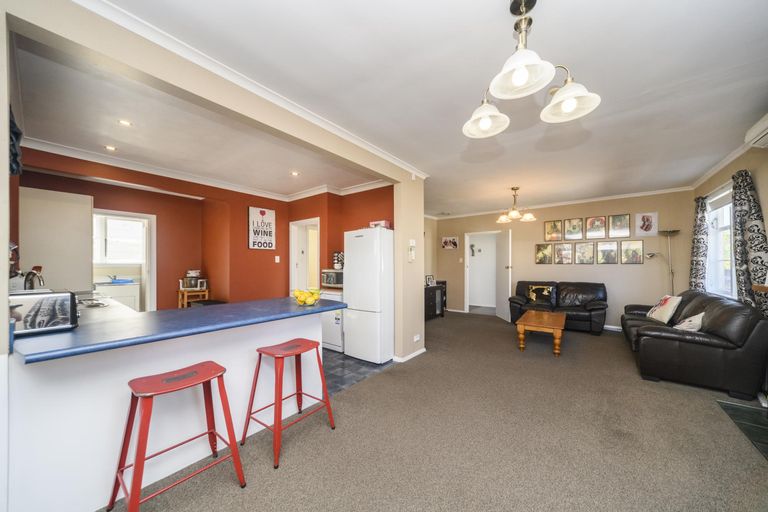 Photo of property in 107 Church Street, West End, Palmerston North, 4412