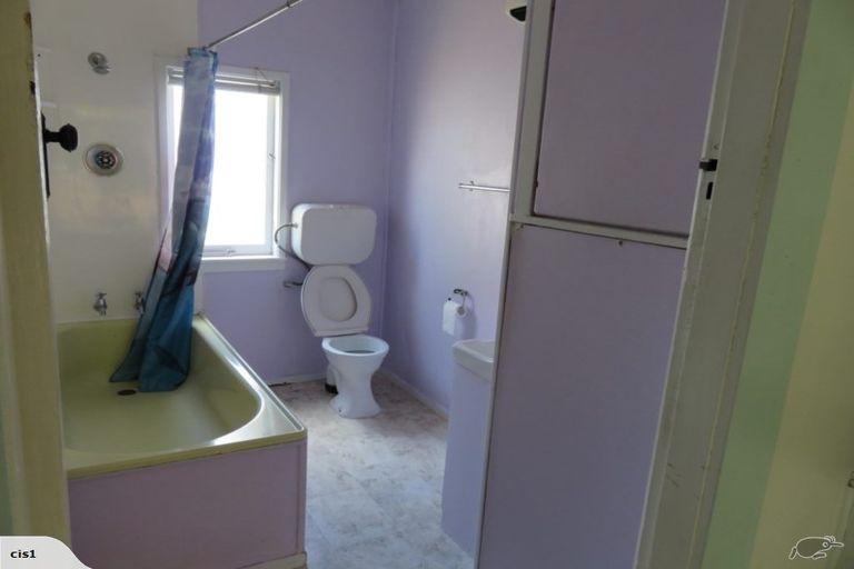 Photo of property in 1/125 Station Road, Papatoetoe, Auckland, 2025