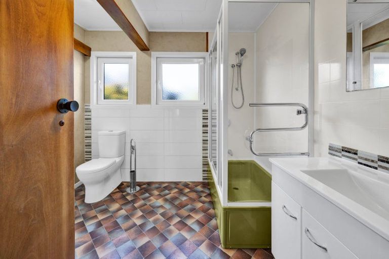 Photo of property in 54 Ketemarae Road, Normanby, Hawera, 4614