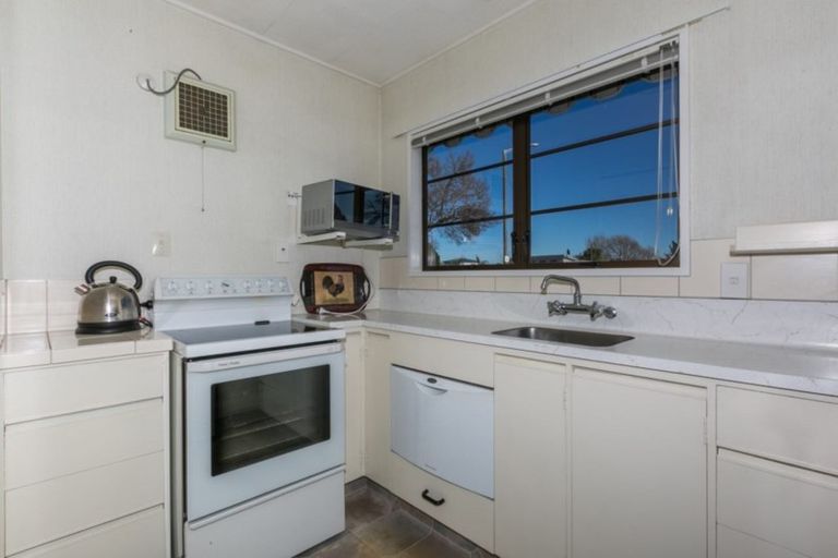 Photo of property in 1/37 Middle Road, Havelock North, 4130