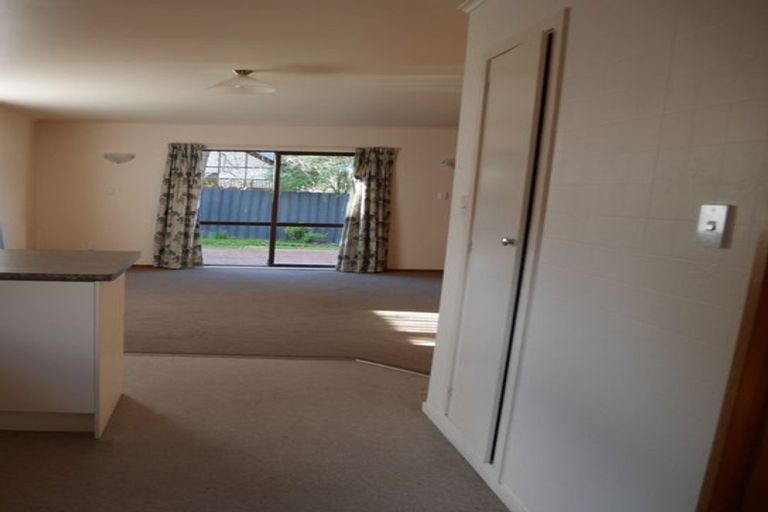 Photo of property in 8 Rimu Road, Raumati Beach, Paraparaumu, 5032