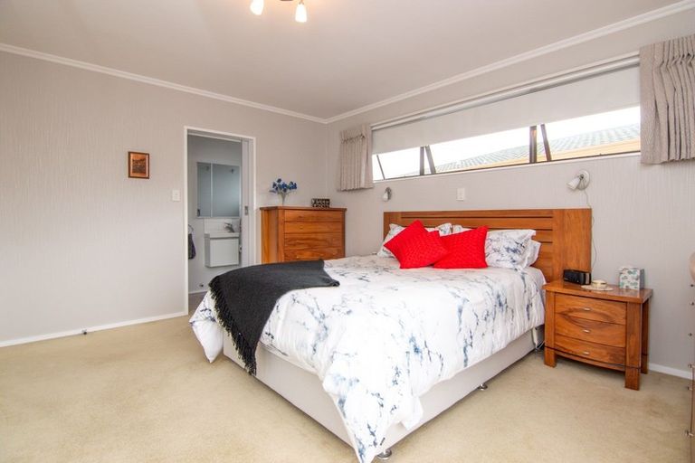 Photo of property in 39 Carter Crescent, Awapuni, Palmerston North, 4412