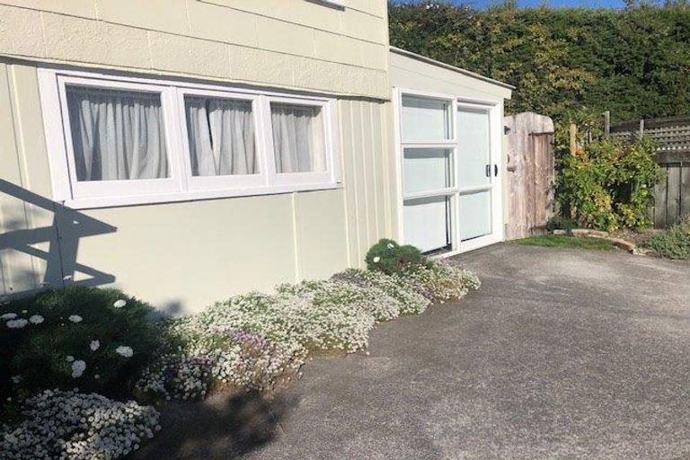 Photo of property in 2 Richmond Avenue, Richmond Heights, Taupo, 3330