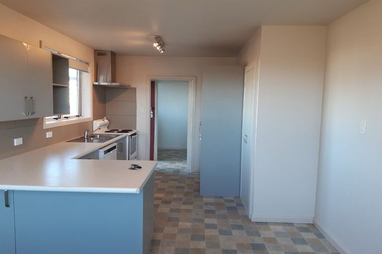 Photo of property in 41 Skerten Avenue, Hornby, Christchurch, 8042