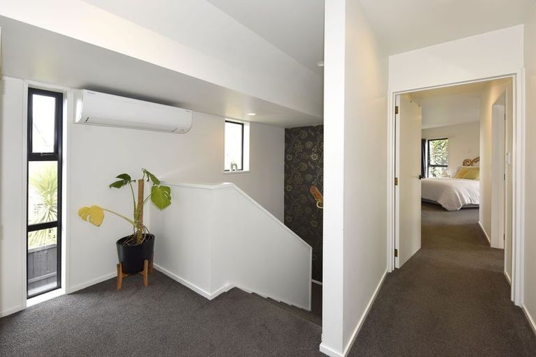 Photo of property in 8 Haineswood Lane, Sockburn, Christchurch, 8042