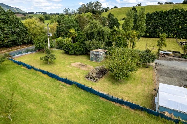 Photo of property in 771 Paradise Road, Tangiteroria, 0381