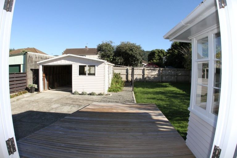 Photo of property in 75 Colson Street, Avalon, Lower Hutt, 5011