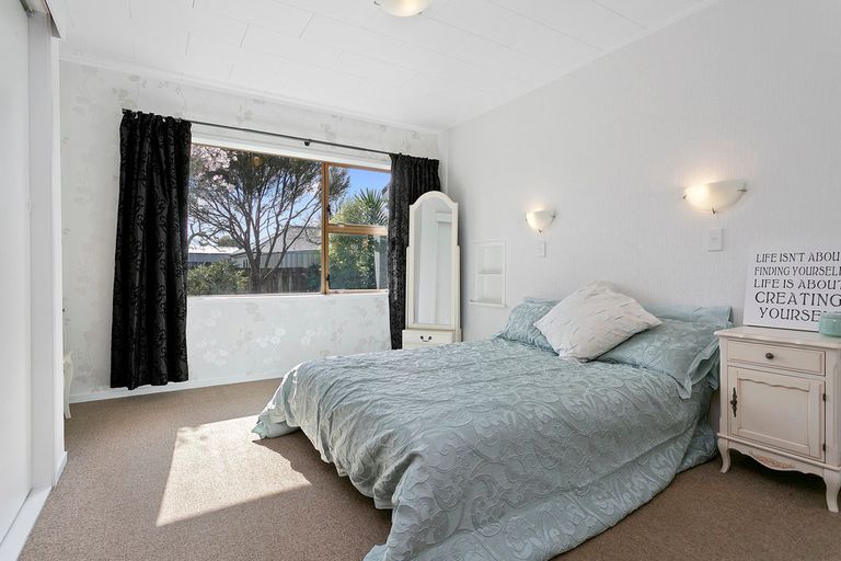 Photo of property in 80 Princes Street, Cambridge, 3434