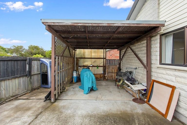 Photo of property in 257 Queenspark Drive, Parklands, Christchurch, 8083