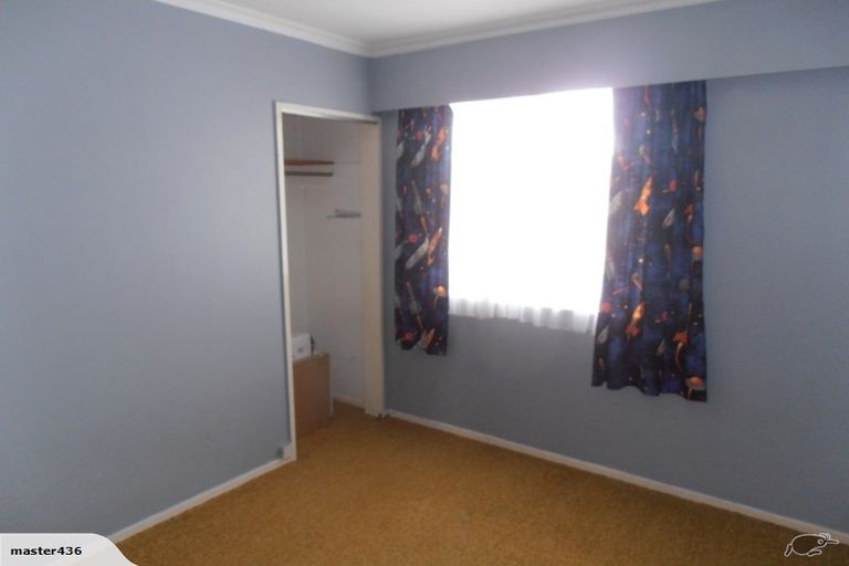 Photo of property in 34 Raglan Avenue, Cloverlea, Palmerston North, 4412