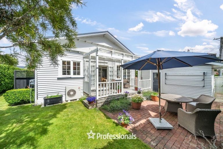 Photo of property in 2 Ropata Crescent, Boulcott, Lower Hutt, 5010