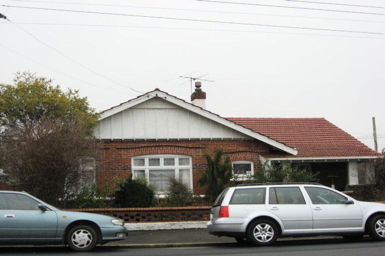Photo of property in 274 Macandrew Road, Forbury, Dunedin, 9012