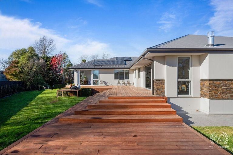 Photo of property in 128 Halswell Junction Road, Halswell, Christchurch, 8025