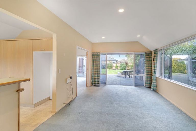 Photo of property in 14 Harrods Court, Ilam, Christchurch, 8053