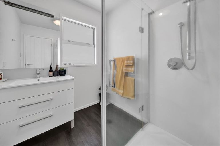 Photo of property in 19c Beach Street, Fitzroy, New Plymouth, 4312