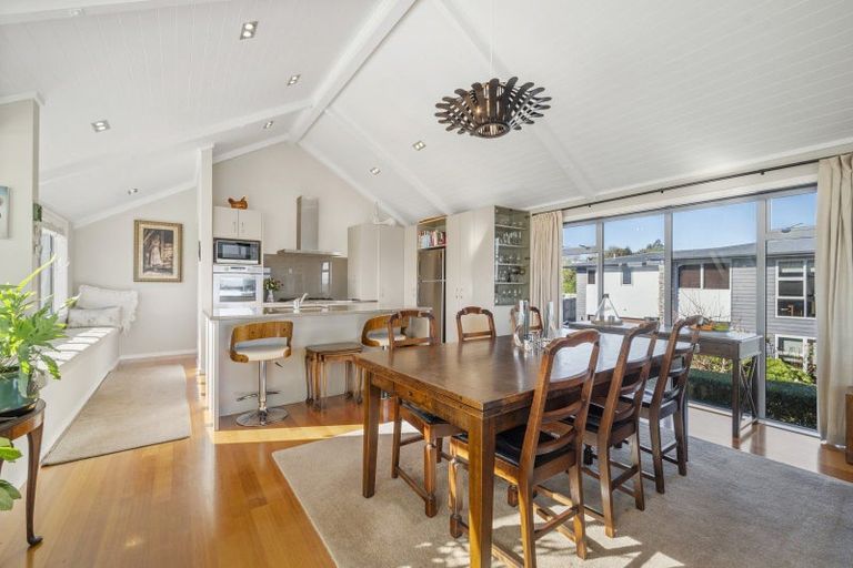 Photo of property in 23 Shepherd Road, Waipahihi, Taupo, 3330