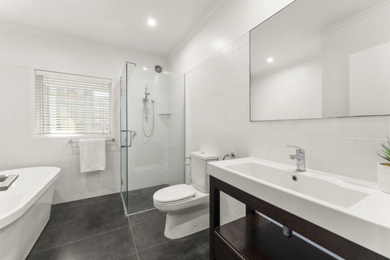 Photo of property in 379b Oceanbeach Road, Mount Maunganui, 3116