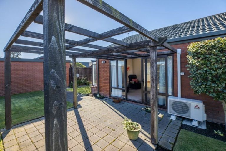 Photo of property in 45 Munro Street, Redwood, Christchurch, 8051