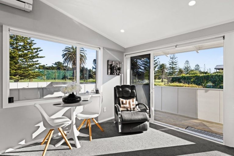 Photo of property in 264a-d Te Awa Avenue, Awatoto, Napier, 4110