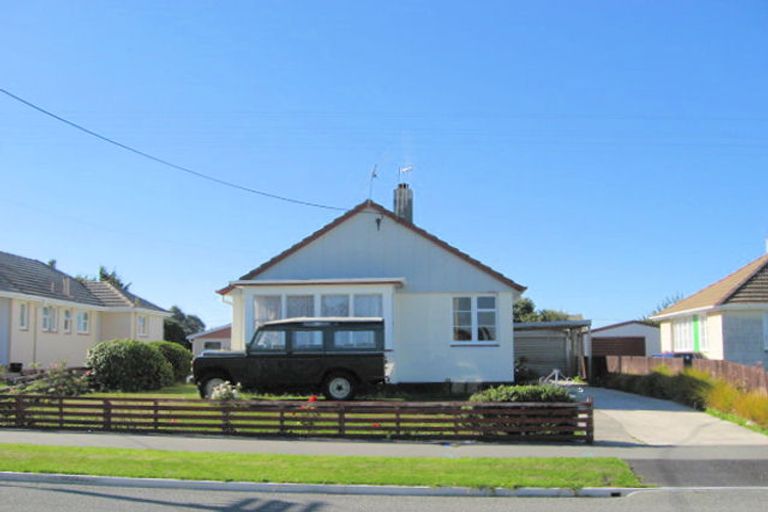Photo of property in 12 Harlech Street, Oamaru North, Oamaru, 9400