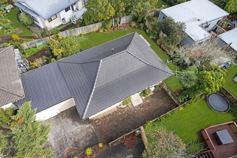 Photo of property in 1/132 Hutchinsons Road, Bucklands Beach, Auckland, 2014