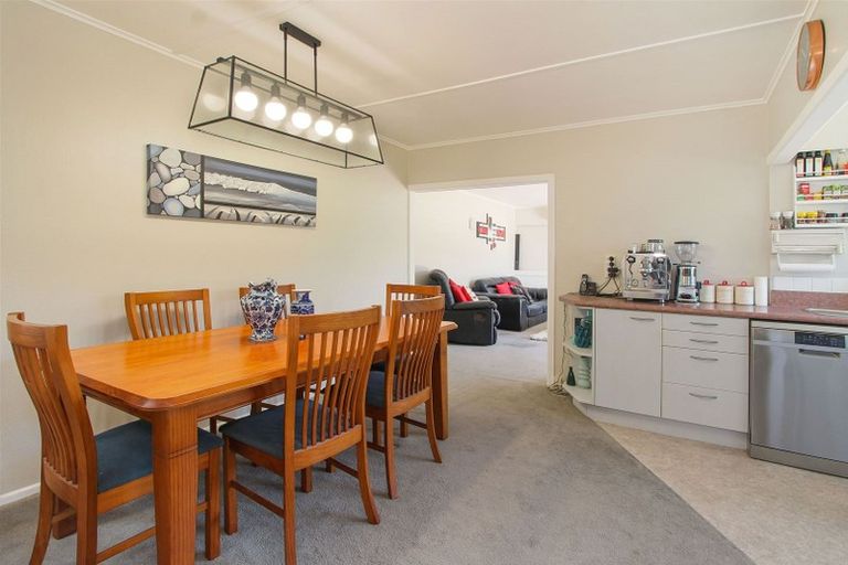 Photo of property in 80 Wharf Road, Clarks Beach, Pukekohe, 2679