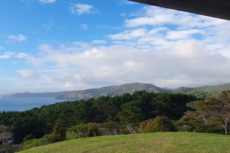 Photo of property in 15 Kowhai Place, Tuateawa, Coromandel, 3583