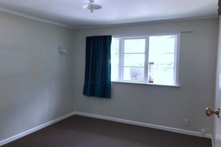 Photo of property in 96a Manuka Road, Bayview, Auckland, 0629