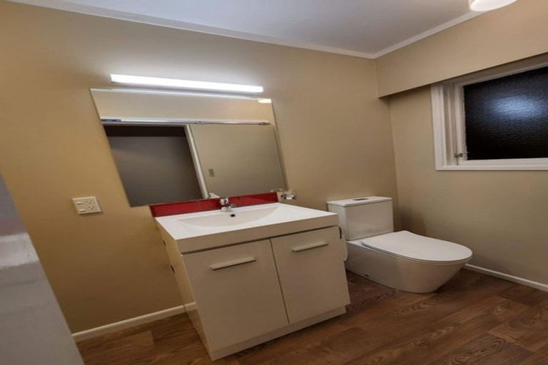 Photo of property in 16 First Avenue, Avenues, Whangarei, 0110