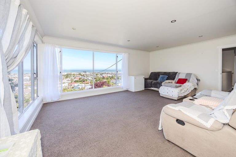 Photo of property in 16 Tay Street, Oamaru North, Oamaru, 9400