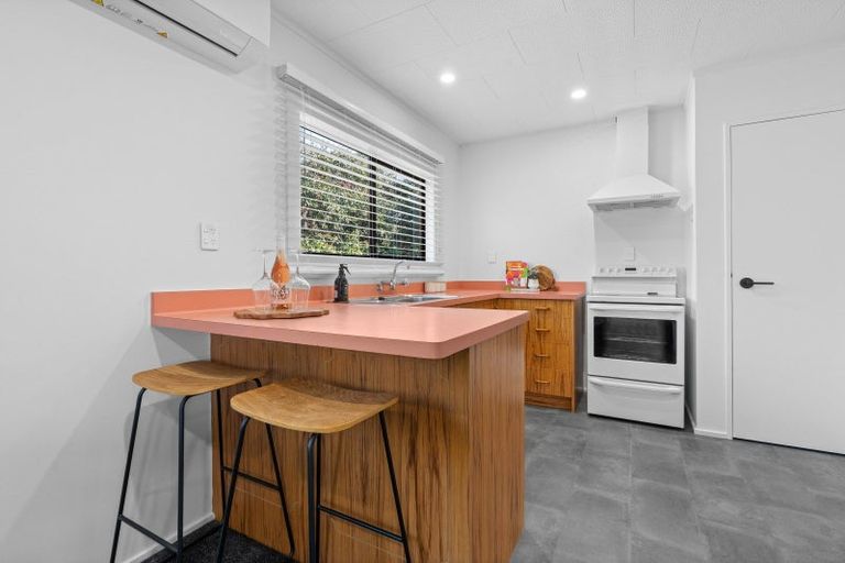 Photo of property in 424 High Street South, Carterton, 5713