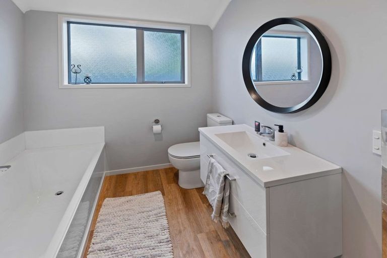 Photo of property in 1360 Napier Road, Ashhurst, 4810