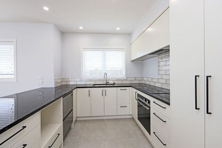 Photo of property in 27 Wai Whatu Street, Meeanee, Napier, 4110