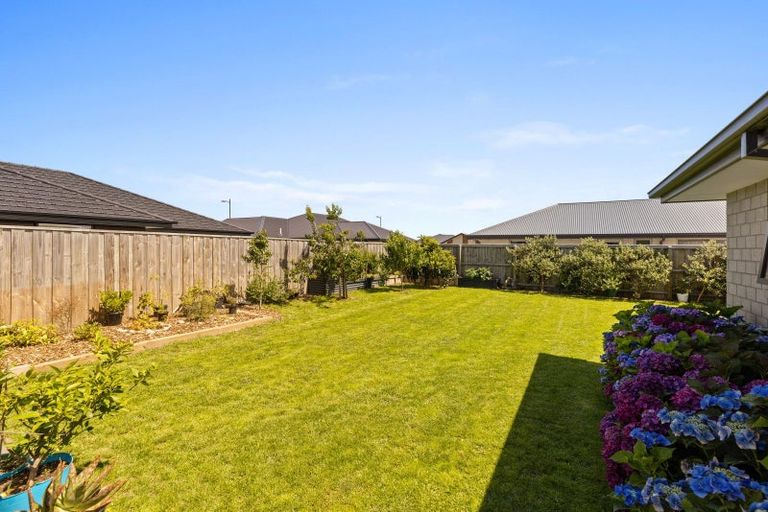 Photo of property in 25 Chris Drive, Rolleston, 7614