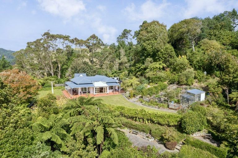 Photo of property in 158 Mangaone Road, Hautere, Otaki, 5582