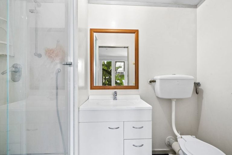 Photo of property in 35 Kopara Grove, Stokes Valley, Lower Hutt, 5019