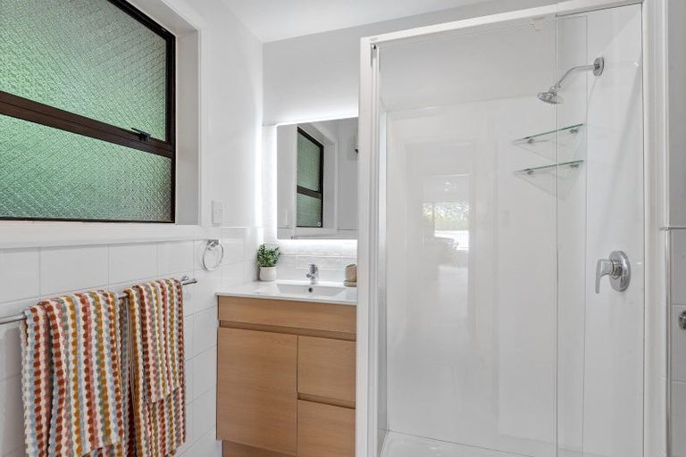 Photo of property in 33 Martbern Crescent, Bishopdale, Christchurch, 8053