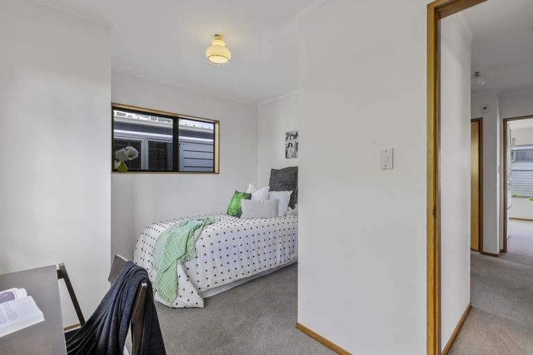 Photo of property in 14a Duncansby Road, Stanmore Bay, Whangaparaoa, 0932