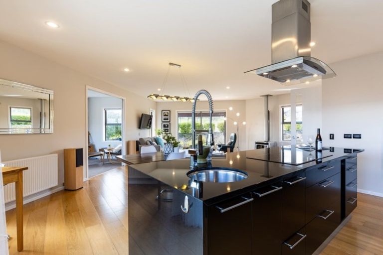 Photo of property in 43 Petra Way, Upper Moutere, 7173