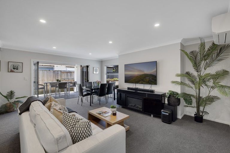 Photo of property in 19 Puhirake Crescent, Pyes Pa, Tauranga, 3112