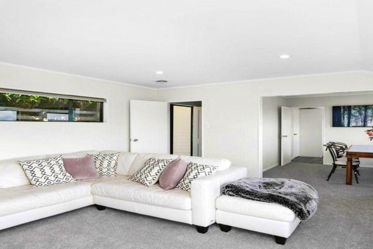 Photo of property in 22 Bandipur Terrace, Broadmeadows, Wellington, 6035
