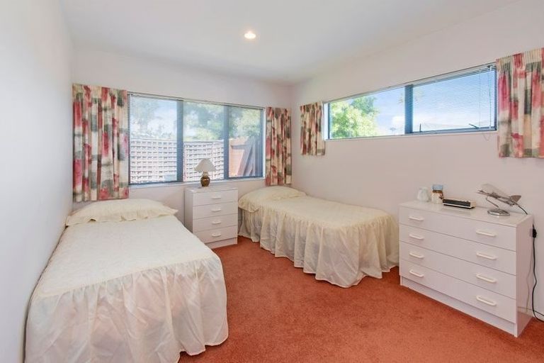 Photo of property in 9 Lamia Place, The Gardens, Auckland, 2105
